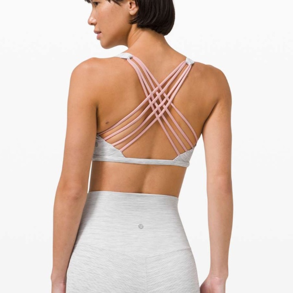 Lululemon free to be wild sports bra 4 wee are from space